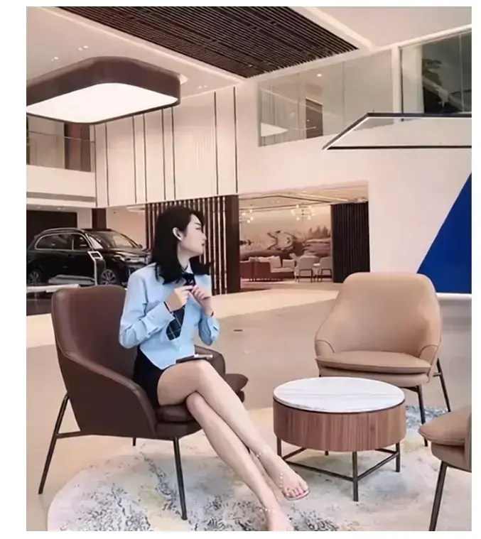 佳木斯新玛特迪桑特女销售事件完整现场视频在线观看-佳木斯迪桑特导购事件后续结果-全网震惊免费播放